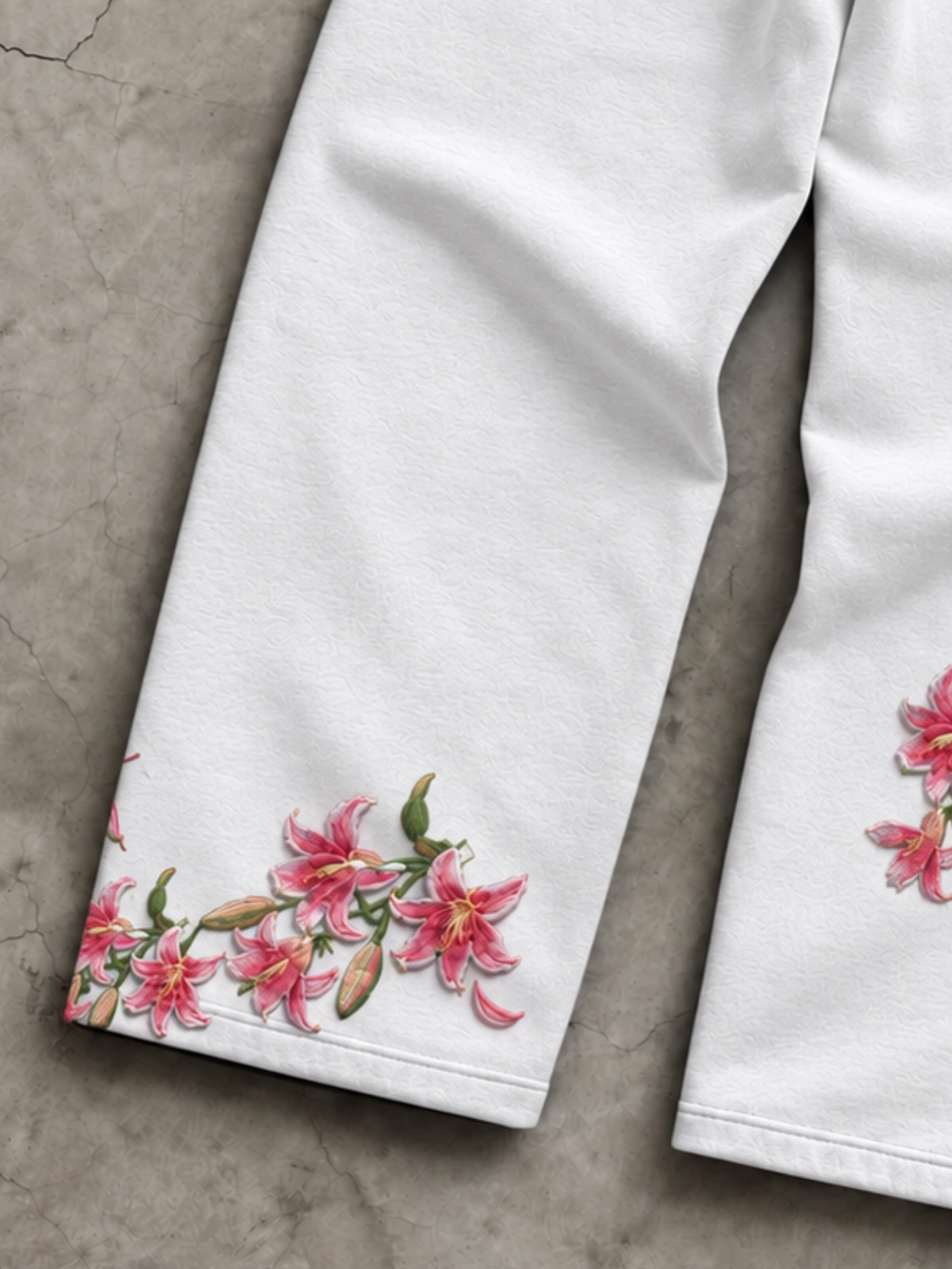 King Of The Beasts Sweatpants (White)