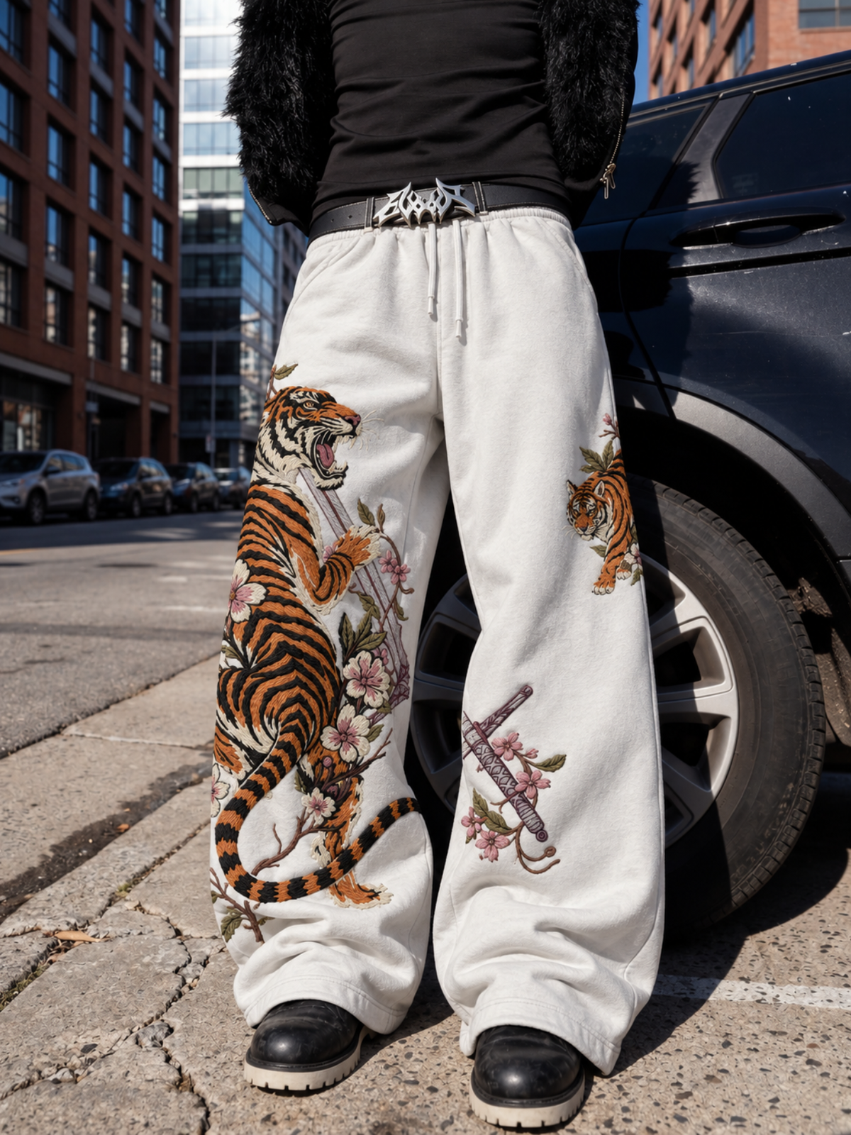 Garden Of Fangs Sweatpants
